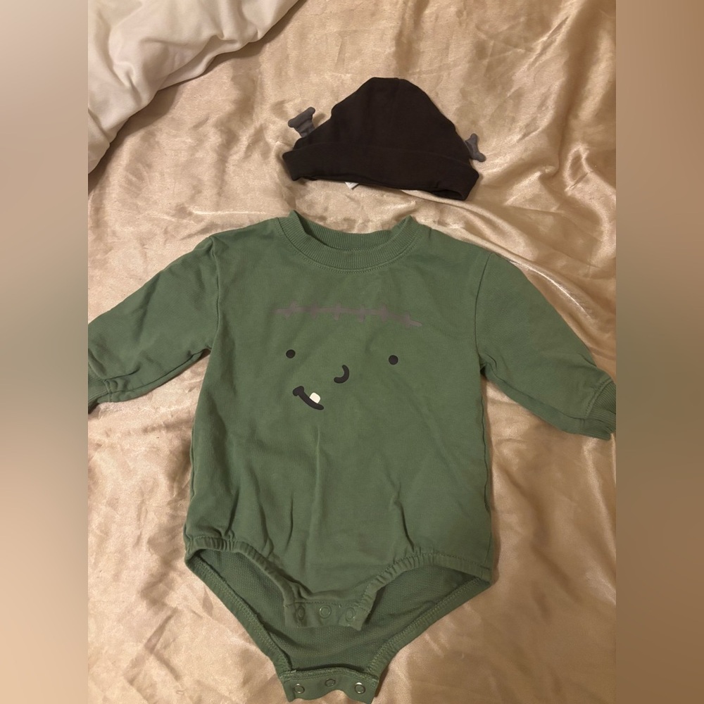 Carter's Green Frankenstein Bodysuit with Hat